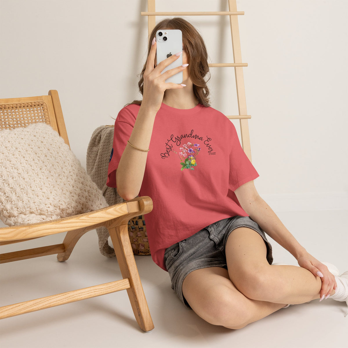 'Best Grandma Ever' Floral T-Shirt — Gift Tee for Grandma, Mother's Day & Birthday